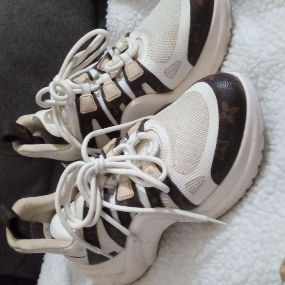 Louis vuitton's designer sneakers